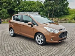 Braun Gebraucht 2014 Ford B-MAX Titanium Van / Kleinbus | 5.555 € (Fairer Preis)