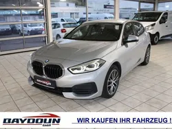 Silber Gebraucht 2020 BMW 118 Advantage Kleinwagen | 17.800 € (Fairer Preis)