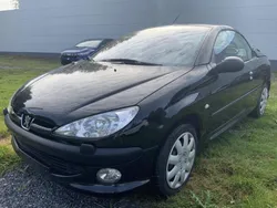 Schwarz Gebraucht 2001 Peugeot 206 CC Platinum Cabrio | 1.500 € (Guter Preis)