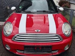 Rot Gebraucht 2009 Mini Cooper Cabriolet Cabrio | 4.999 € (Etwas zu teuer)