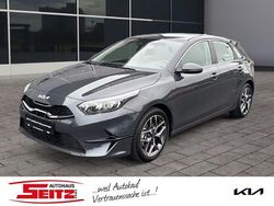 Grau Gebraucht 2025 Kia Ceed Spirit Kleinwagen | 25.280 € (Fairer Preis)