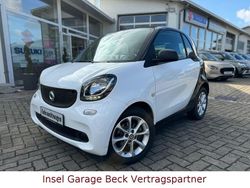 Weiß Gebraucht 2018 Smart ForTwo Coupé Coupé | 7.770 € (Fairer Preis)