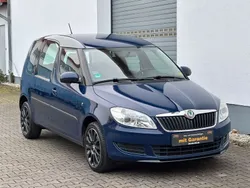 Blau Gebraucht 2012 Skoda Roomster Ambition Kombi | 7.990 € (Fairer Preis)