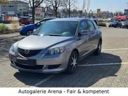 Grau Gebraucht 2005 Mazda 3 Comfort Limousine | 5.990 €