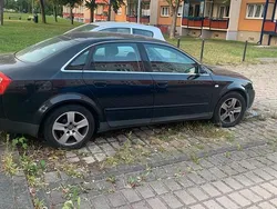 Schwarz Gebraucht 2002 Audi A4 Limousine | 1.000 € (Superpreis)