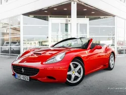 Rot Gebraucht 2009 Ferrari California Cabrio | 118.699 € (Etwas zu teuer)