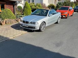 Silber Gebraucht 2000 BMW 320 Cabriolet Cabrio | 6.300 €