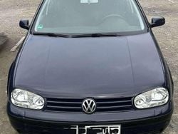 Blau Gebraucht 2001 VW Golf IV | 4.500 € (Teuer)