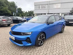 Blau Gebraucht 2024 Opel Astra Kombi | 24.895 € (Guter Preis)