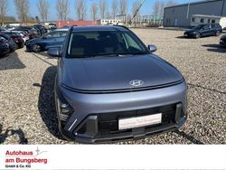 Blau Gebraucht 2025 Hyundai Kona Trend SUV | 33.990 € (Teuer)