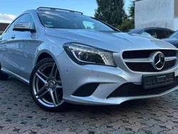 Silber Gebraucht 2013 Mercedes CLA200 Limousine | 18.998 € (Etwas zu teuer)