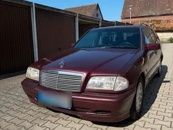 Rot Gebraucht 1998 Mercedes C240 Kombi | 2.350 € (Superpreis)