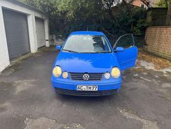Blau Gebraucht 2003 VW Polo Comfortline Limousine | 650 € (Superpreis)