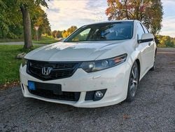 Weiß Gebraucht 2009 Honda Accord Limousine | 7.000 € (Fairer Preis)