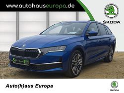 Raceblau metallic Gebraucht 2024 Skoda Octavia Selection Kombi | 26.650 € (Superpreis)