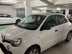 Weiß Gebraucht 2016 Renault Twingo Kleinwagen | 5.200 € (Guter Preis)