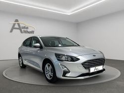 Silber Gebraucht 2021 Ford Focus Limousine | 16.499 € (Guter Preis)