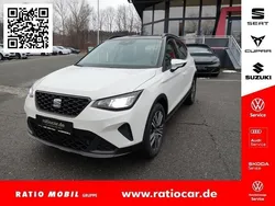 Weiss/midnight schwarz Gebraucht 2025 Seat Arona Style SUV | 22.180 € (Fairer Preis)
