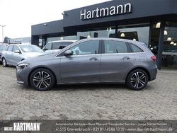 Gebraucht 2024 Mercedes B180 Van / Kleinbus | 34.980 € (Teuer)