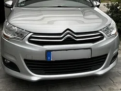 Silber Gebraucht 2014 Citroën C4 Limousine | 6.450 € (Fairer Preis)