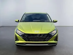 Mangroove green Neu 2025 Hyundai i20 Kleinwagen | 19.371 € (Guter Preis)