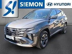 Grau Neu 2024 Hyundai Tucson Trend SUV | 35.930 € (Superpreis)