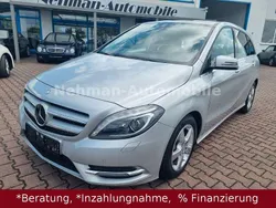Silber Gebraucht 2013 Mercedes B200 Van / Kleinbus | 14.990 € (Fairer Preis)