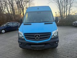 Blau Gebraucht 2016 Mercedes Sprinter Van | 11.900 € (Superpreis)