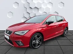 "desire" rot Gebraucht 2024 Seat Ibiza FR Limousine | 20.940 € (Fairer Preis)