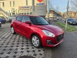 Rot Gebraucht 2020 Suzuki Swift Comfort Kleinwagen | 12.490 € (Fairer Preis)
