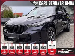 Carbonschwarz metallic (metallic) Gebraucht 2024 BMW X5 M Sport SUV | 79.980 € (Superpreis)