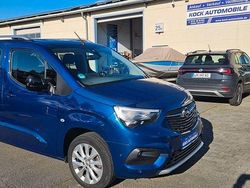 Blau Gebraucht 2022 Opel Combo Life Ultimate Van / Kleinbus | 18.777 € (Fairer Preis)