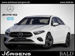Weiss polarweiß Gebraucht 2024 Mercedes A200 Progressive Limousine | 27.260 € (Guter Preis)