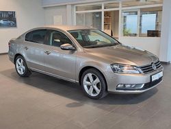 Braun Gebraucht 2013 VW Passat Limousine | 11.950 € (Fairer Preis)