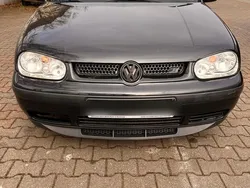 Schwarz Gebraucht 2001 VW Golf IV Kleinwagen | 900 € (Guter Preis)