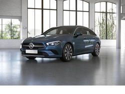 Blau Gebraucht 2022 Mercedes CLA250e Shooting Brake Progressive Kombi | 28.599 € (Guter Preis)
