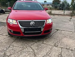 Rot Gebraucht 2007 VW Passat Kombi | 5.600 € (Teuer)