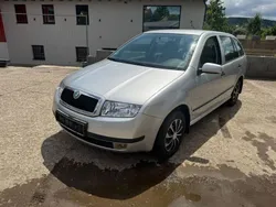 Silber Gebraucht 2002 Skoda Fabia Comfort Kombi | 3.699 € (Teuer)