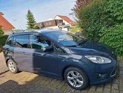 Grau Gebraucht 2013 Ford Grand C-Max Van / Kleinbus | 6.200 € (Guter Preis)