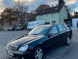 Gebraucht 2004 Mercedes C200 Classic Kombi | 1.990 € (Fairer Preis)