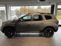 Grau Gebraucht 2023 Dacia Duster Extreme SUV | 18.490 € (Fairer Preis)