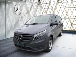 Grau Gebraucht 2023 Mercedes e-Vito Van / Kleinbus | 25.514 € (Guter Preis)