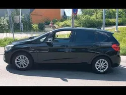 Schwarz Gebraucht 2015 BMW 218 Active Tourer Van / Kleinbus | 10.500 € (Fairer Preis)