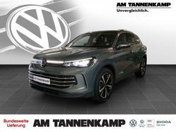 Cipressinogrün Gebraucht 2024 VW Tiguan Elegance SUV | 37.890 € (Superpreis)