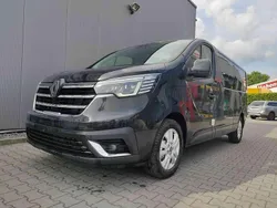 Schwarz Neu 2024 Renault Trafic Zen Van | 35.790 € (Guter Preis)