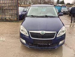 Blau Gebraucht 2012 Skoda Fabia Active Kombi | 1.600 € (Guter Preis)
