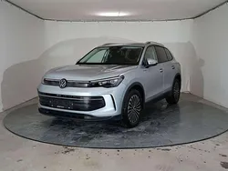 Oyster silver metallic Neu 2025 VW Tiguan SUV | 45.990 € (Fairer Preis)