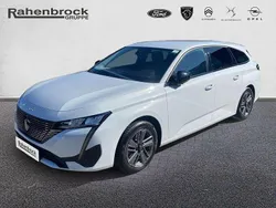 Weiß Gebraucht 2024 Peugeot 308 Allure Kombi | 22.490 € (Superpreis)