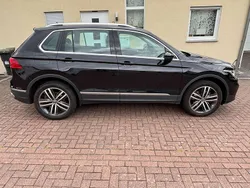 Schwarz Gebraucht 2022 VW Tiguan SUV | 31.200 € (Fairer Preis)