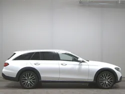 Mercedes E220
